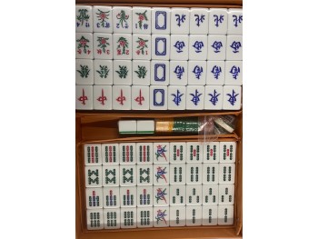 PLASTIC MAHJONG  