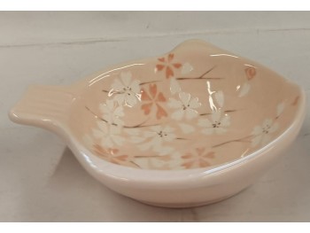 SAKURA FISH STYLE SAUCE DISH 4.25