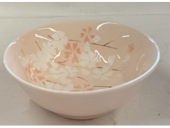 SAKURA SAUCE DISH 4.25
